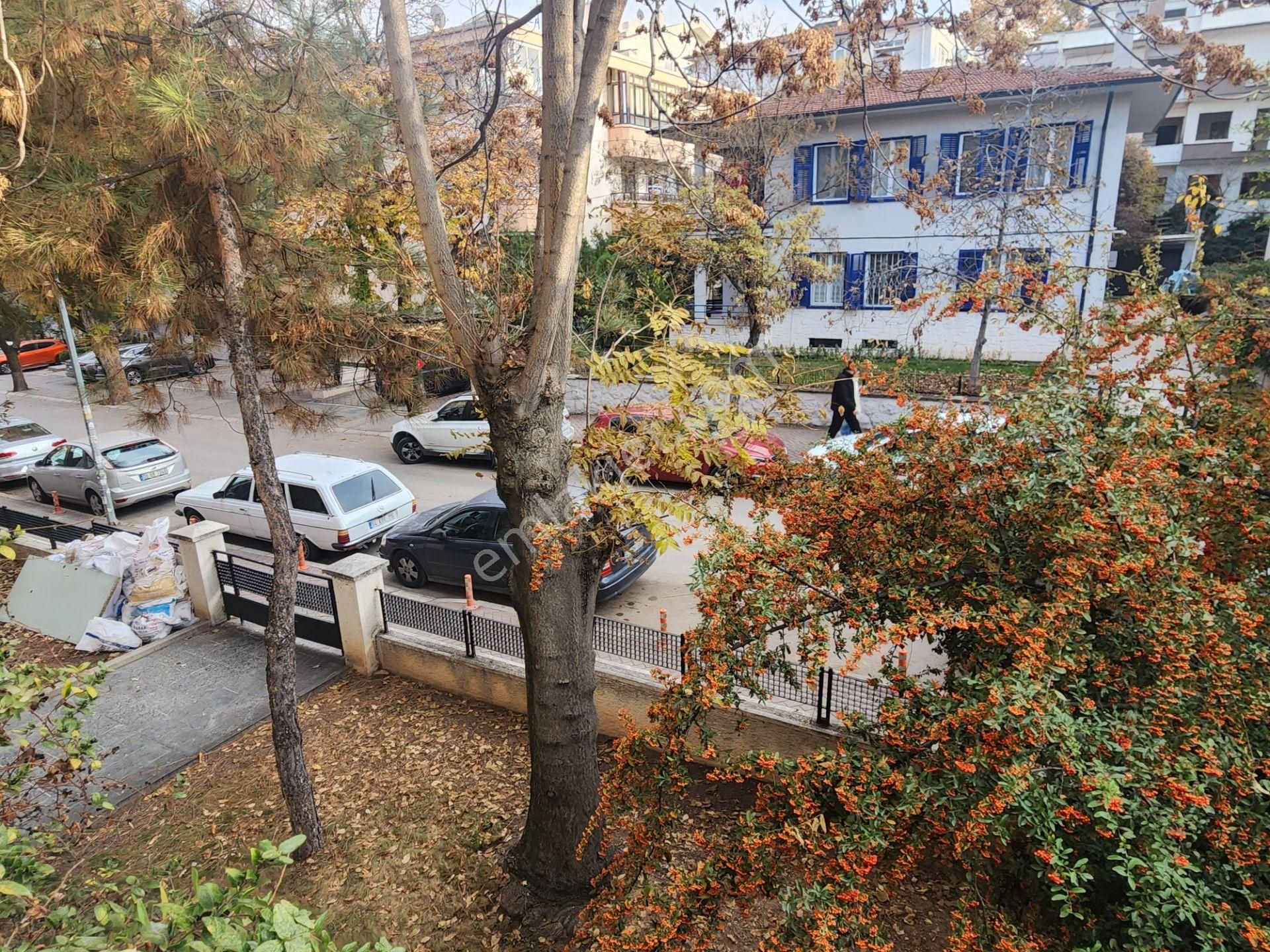 Mebusevleri Mahallesi 3+1 Ön Cephe Bakımlı Kiralık Daire - Görsel 20