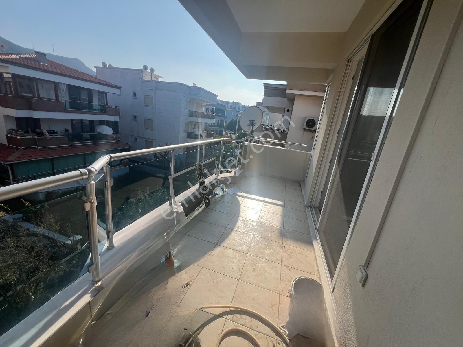 Yenifoça Mustafa Kemal Atatürk Mah. Kiralık 2+1 Daire - Görsel 19