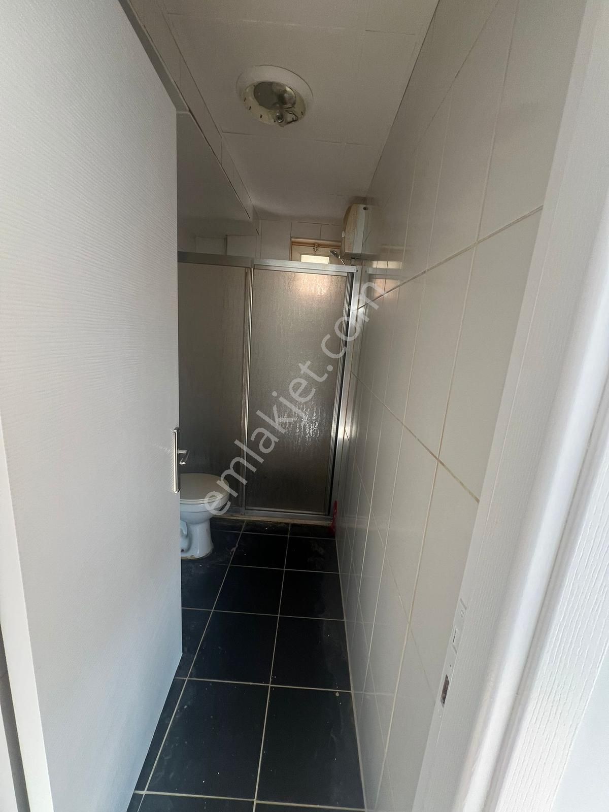 Yenifoça Mustafa Kemal Atatürk Mah. Kiralık 2+1 Daire - Görsel 7