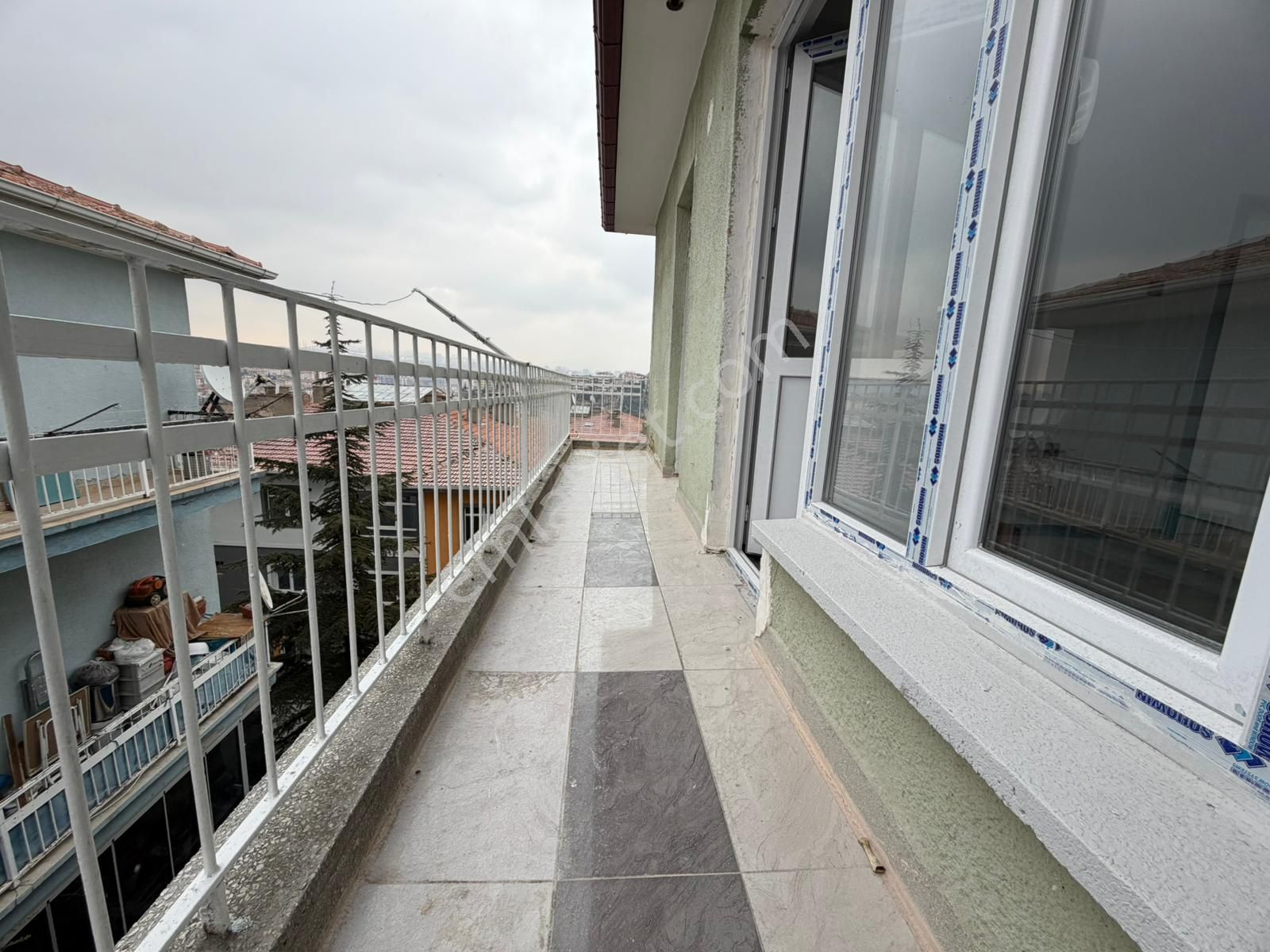 Kariyer'den Kalaba'da Cadde Yakını Katta Lüx Yapılı 3+1 Fırsat Daire - Görsel 12