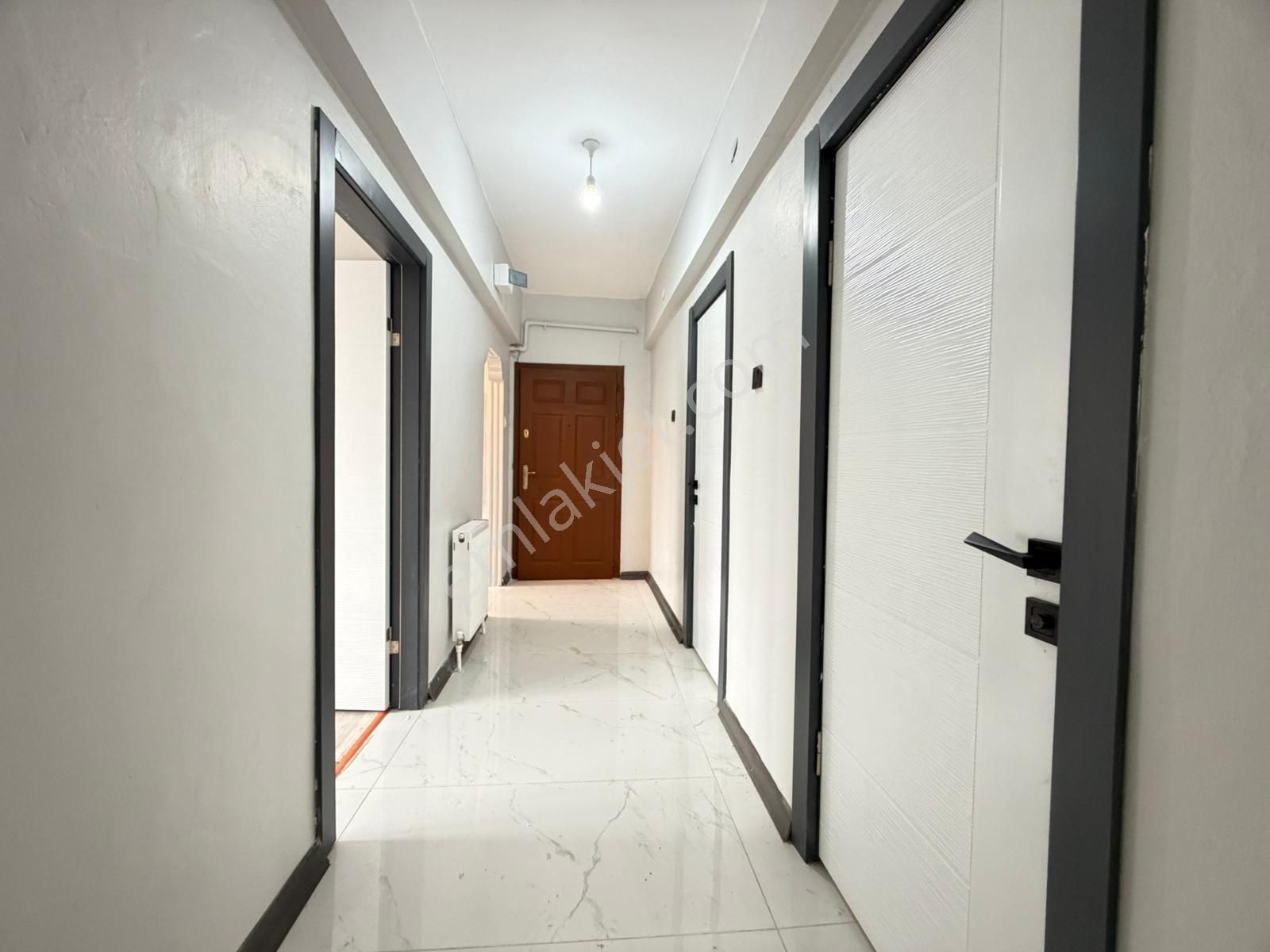 Kariyer'den Kalaba'da Cadde Yakını Katta Lüx Yapılı 3+1 Fırsat Daire - Görsel 25