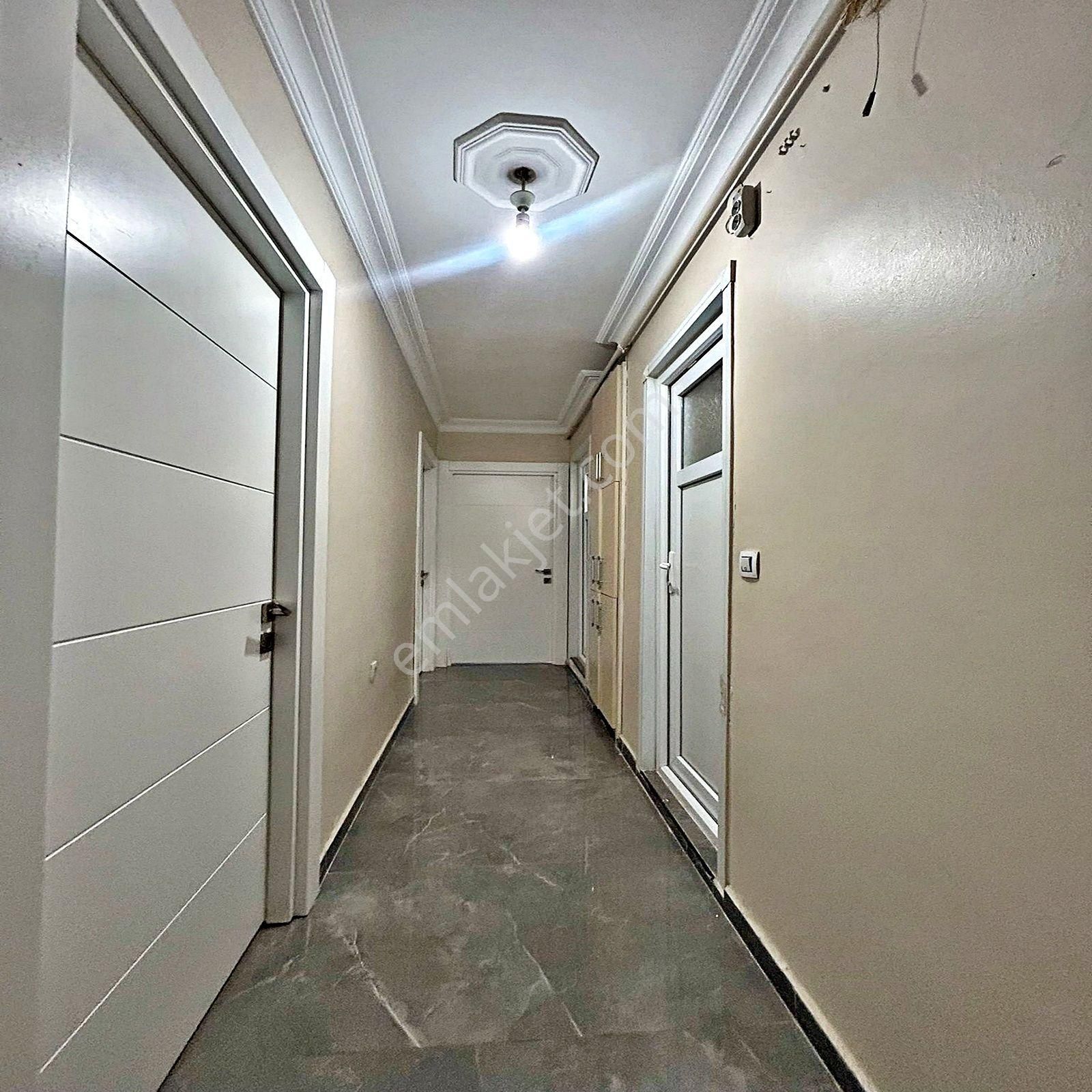 Yunus Emre Mahallesinde Satılık 2+1 Ara Kat Daire - Görsel 18