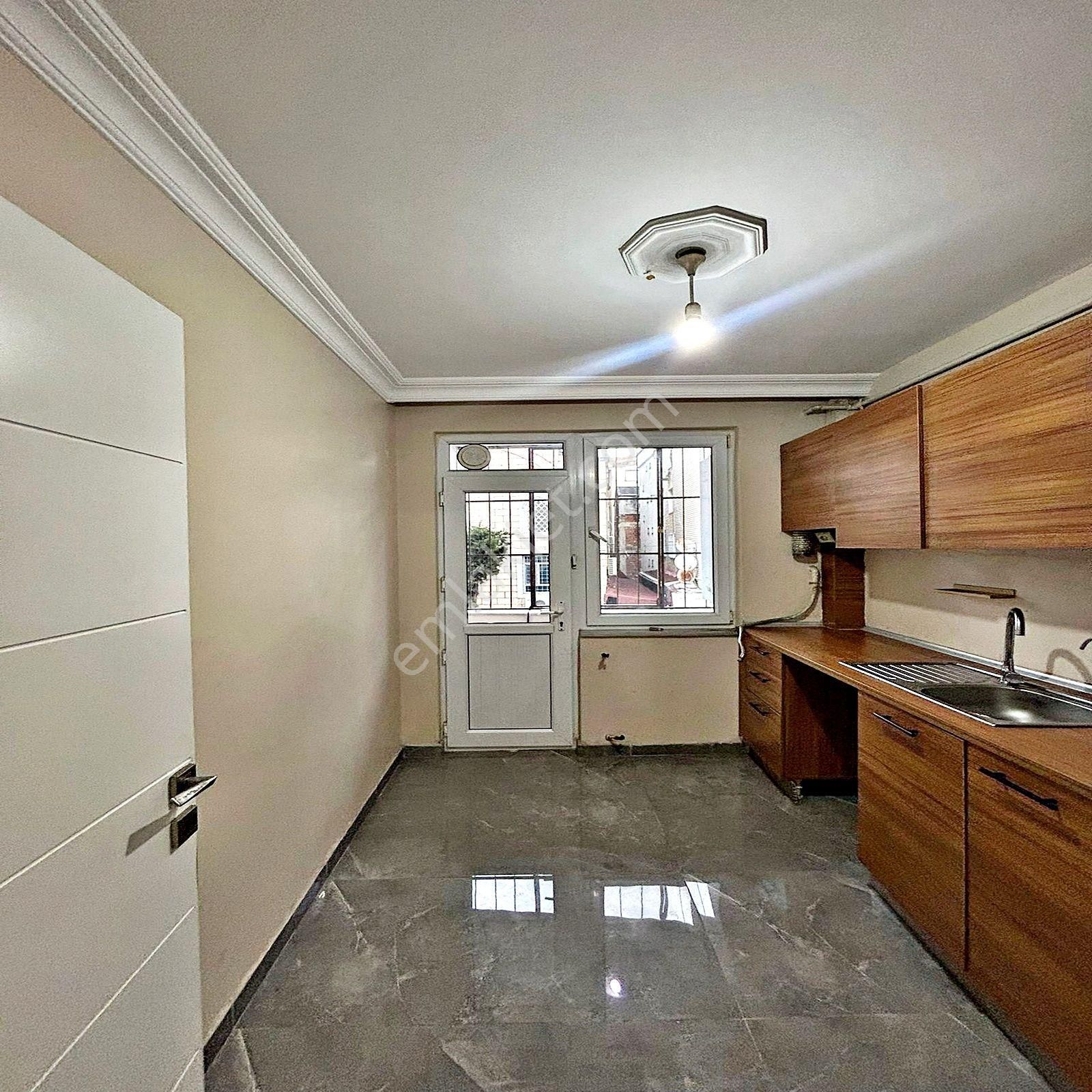 Yunus Emre Mahallesinde Satılık 2+1 Ara Kat Daire - Görsel 33