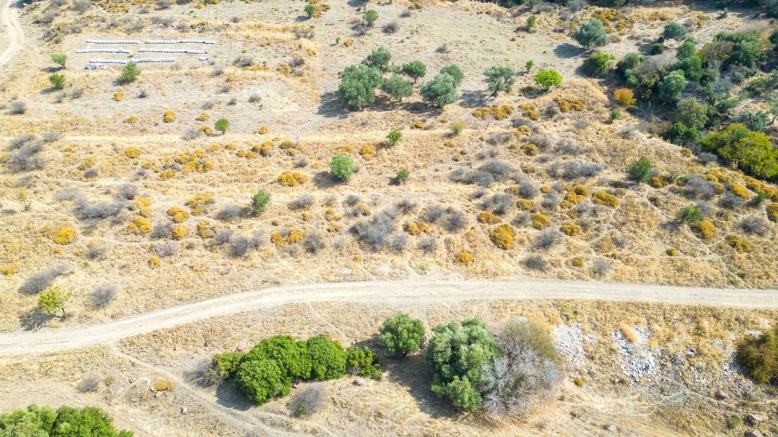 Yenifoça Cumhuriyet Mah. Satılık Arsa - Görsel 18