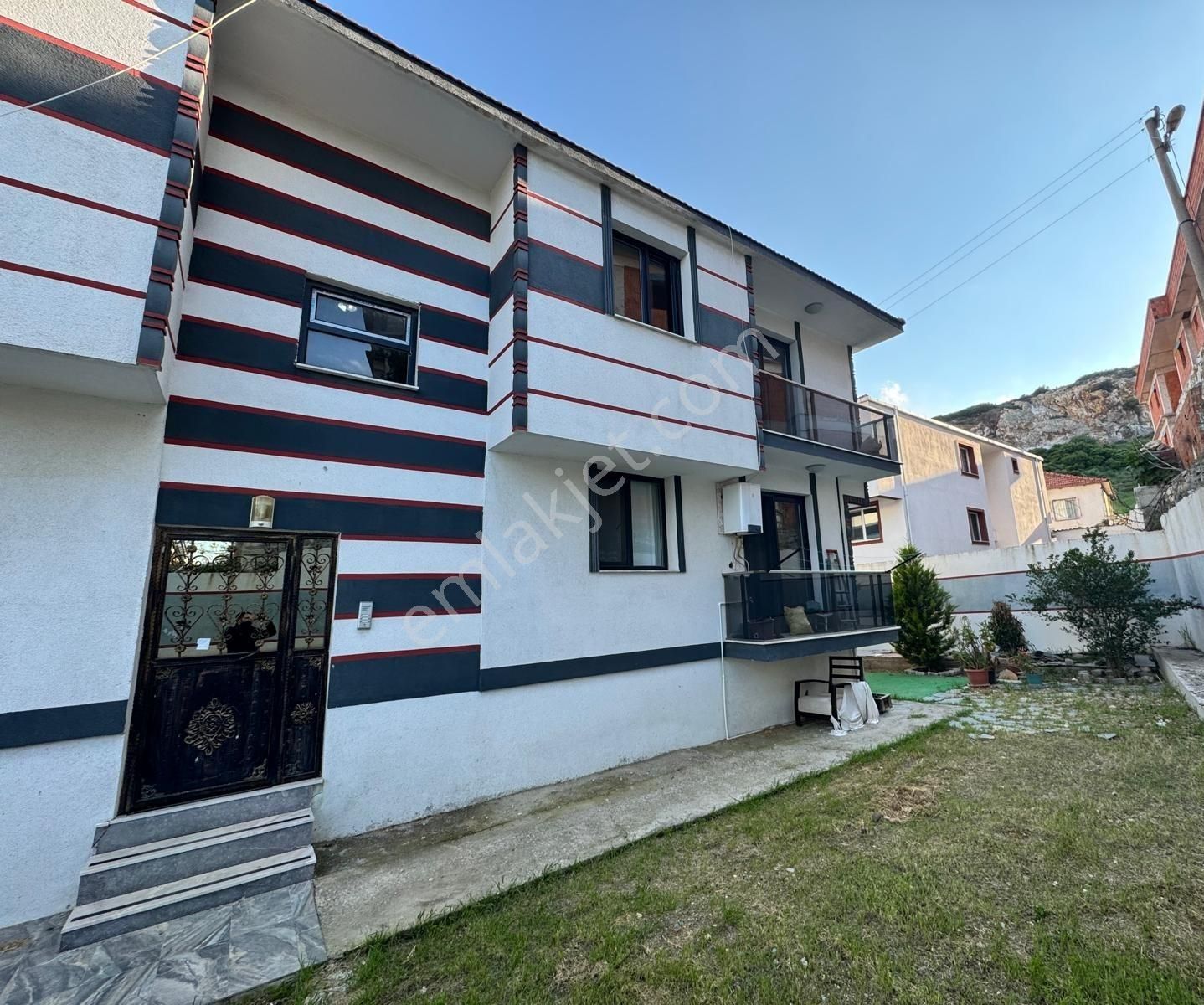 Foça Yenibağarası Mahallesinde Kiralık 2+1 Daire - Görsel 18