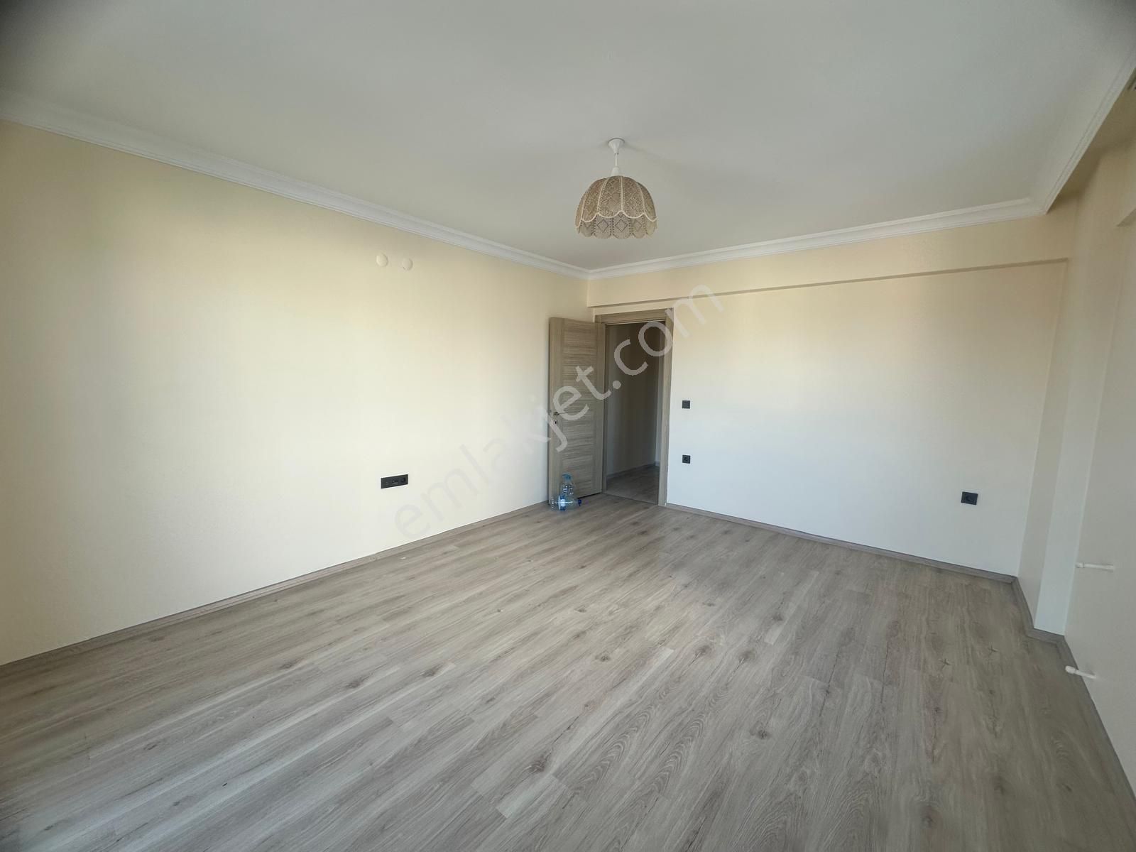 Foça Kazım Dirik Mah. 2+1 Dubleks Kiralık Daire - Görsel 17