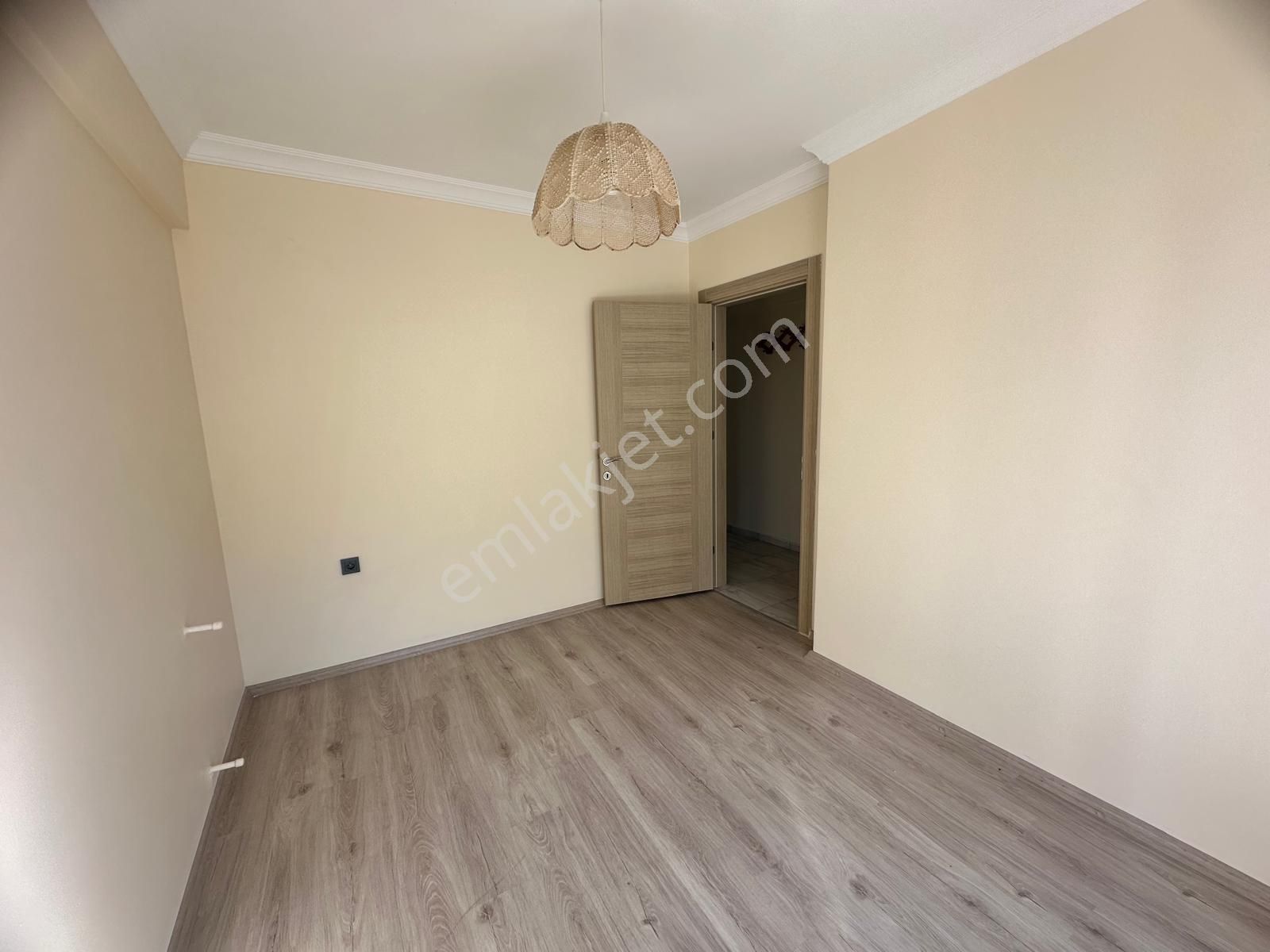 Foça Kazım Dirik Mah. 2+1 Dubleks Kiralık Daire - Görsel 11