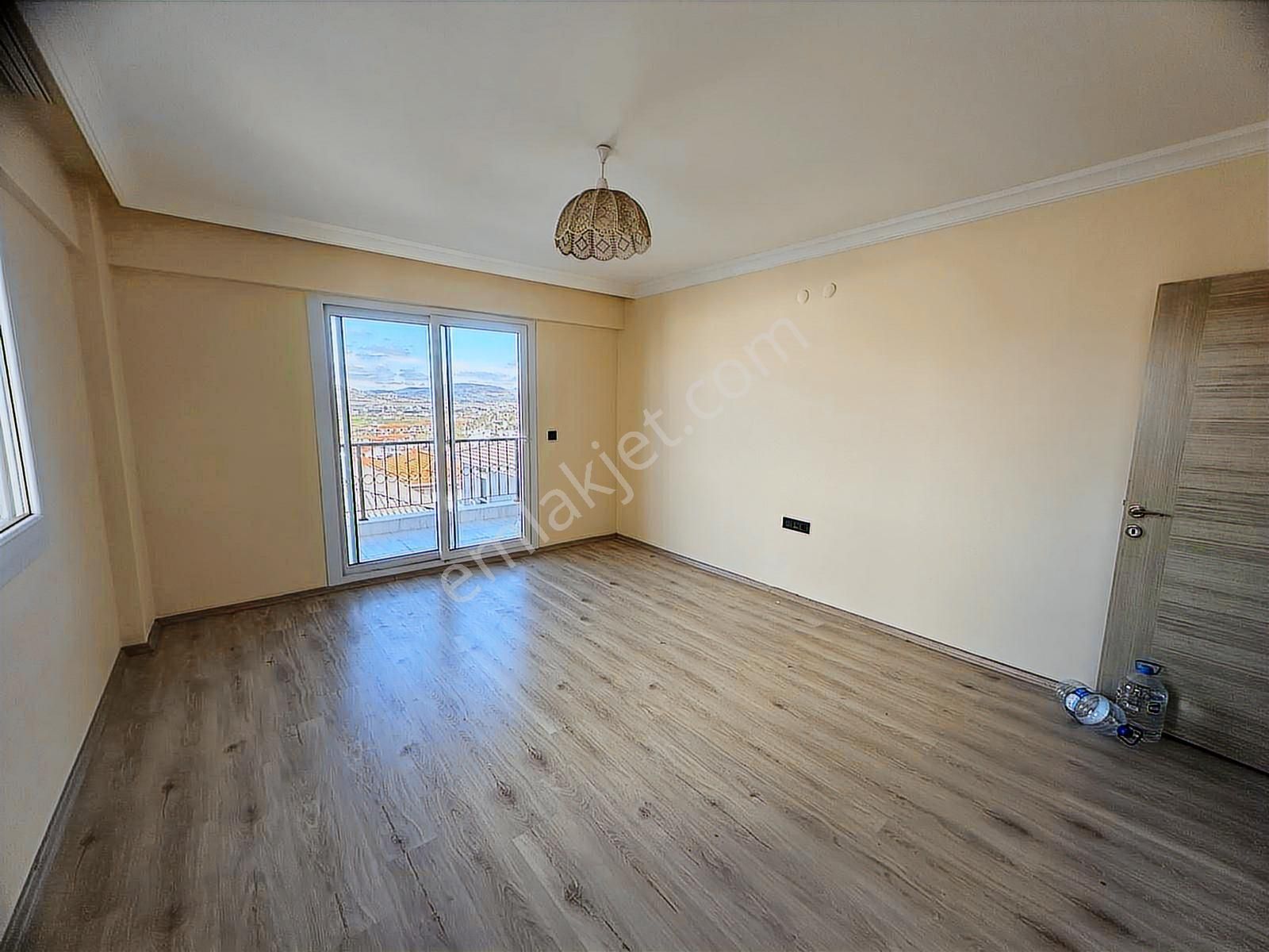 Foça Kazım Dirik Mah. 2+1 Dubleks Kiralık Daire - Görsel 10