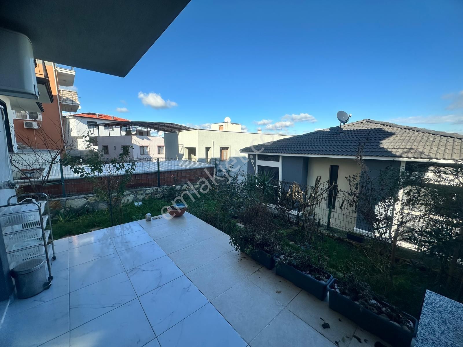 Foça Kazım Dirik Mah. 2+1 Dubleks Kiralık Daire - Görsel 12