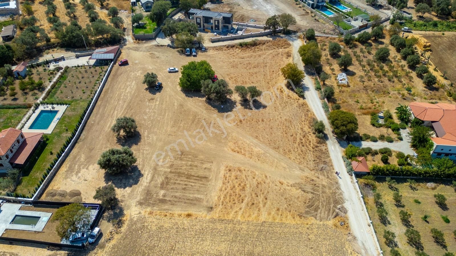 Foça Kozbeyli Merkeze Yakın Satılık Tarla - Görsel 30