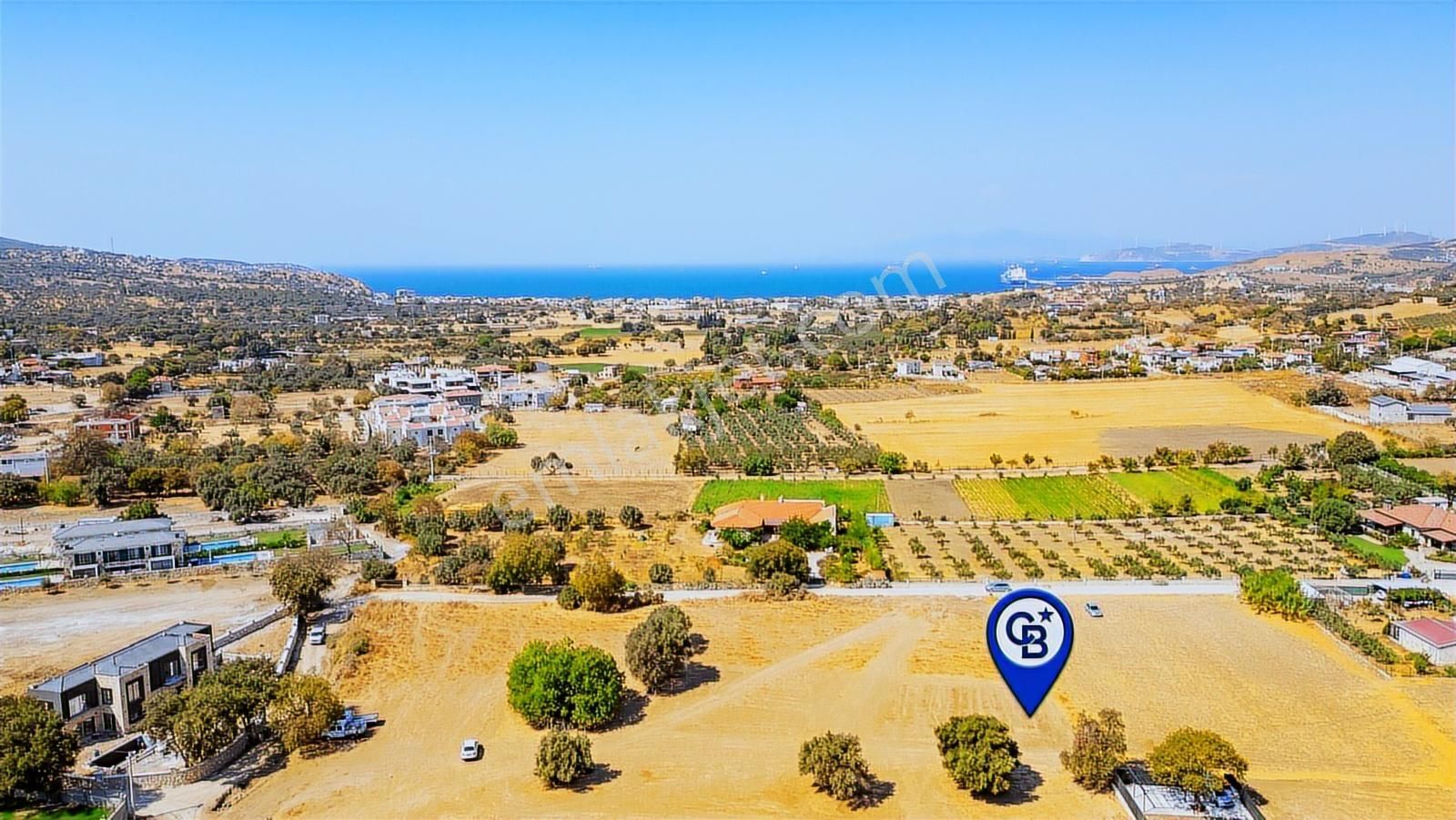 Foça Kozbeyli Merkeze Yakın Satılık Tarla