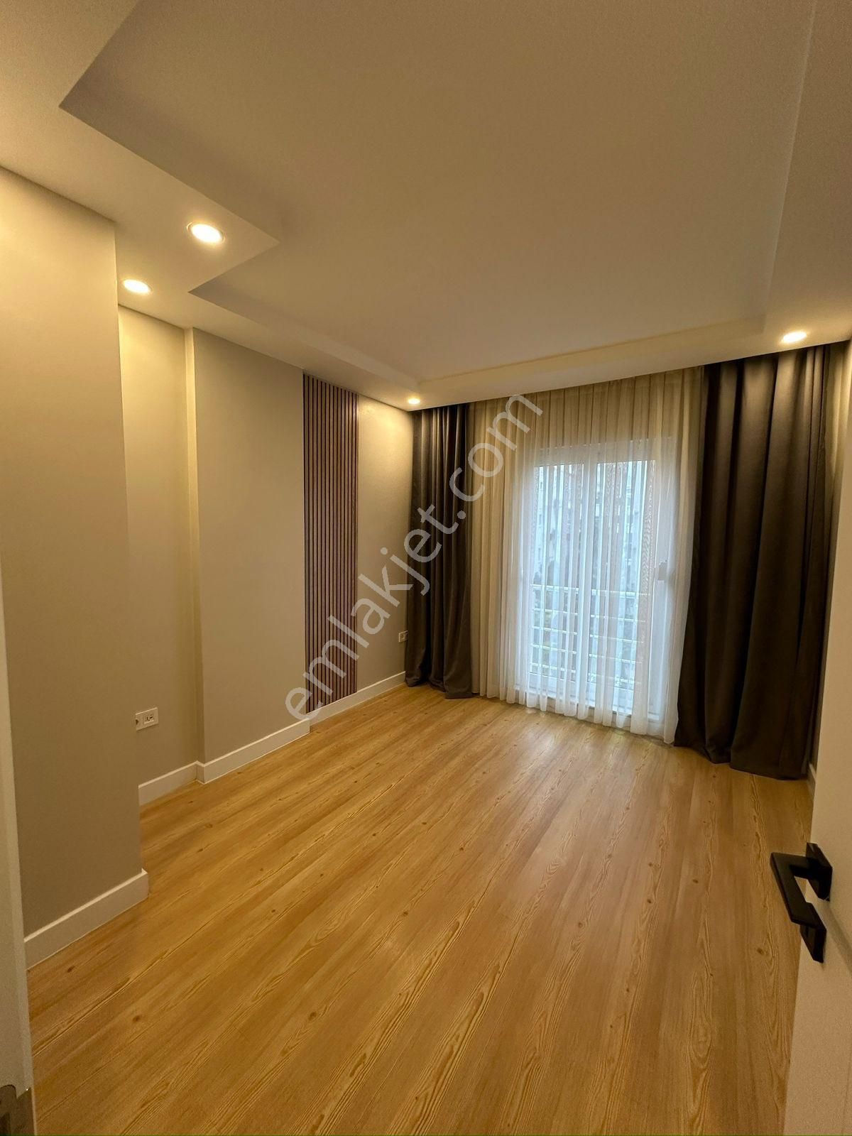 Konyaaltı Liman Mah.siteiçinde İçi Tadilatlı Eşyalı 2+1 Arakat - Görsel 6