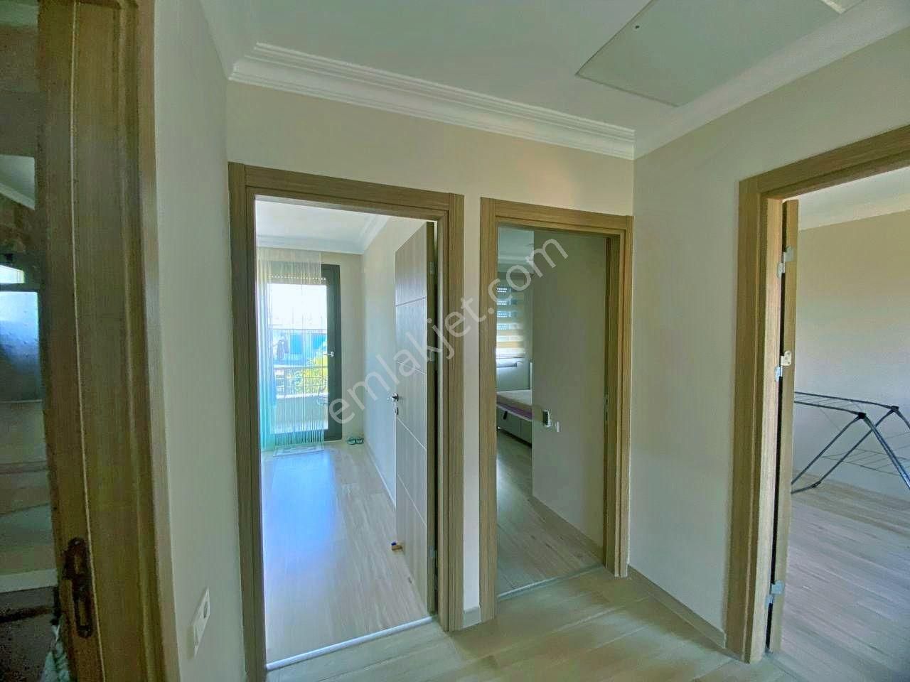 Uytundan Gömeç Karaağaçta Denize 500 Metre Havuzlu 4+1 Villa - Görsel 21