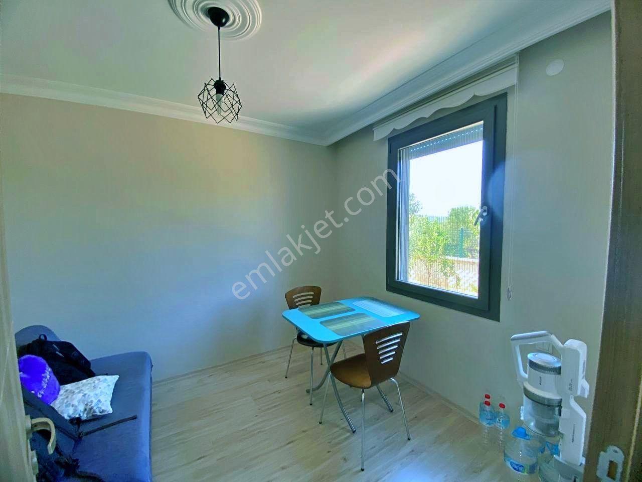 Uytundan Gömeç Karaağaçta Denize 500 Metre Havuzlu 4+1 Villa - Görsel 8