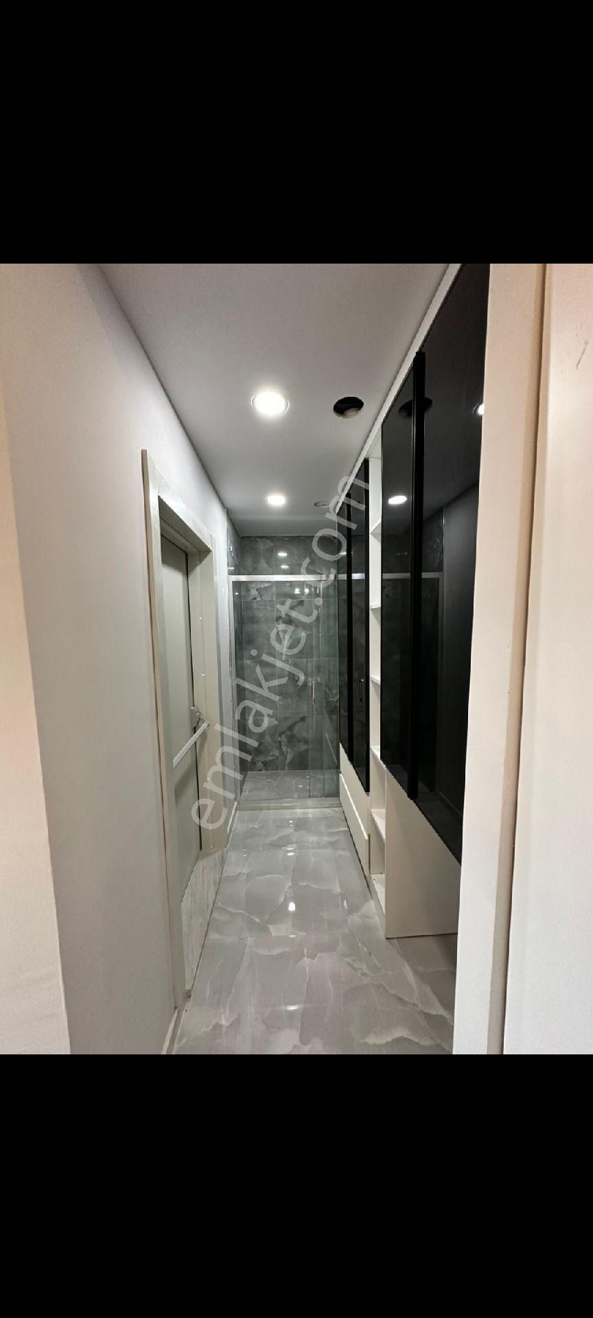 Çınarlıda Bulvar Üzeri Satılık Ultra Lüks Göl Manzaralı 2+1 Daire - Görsel 23