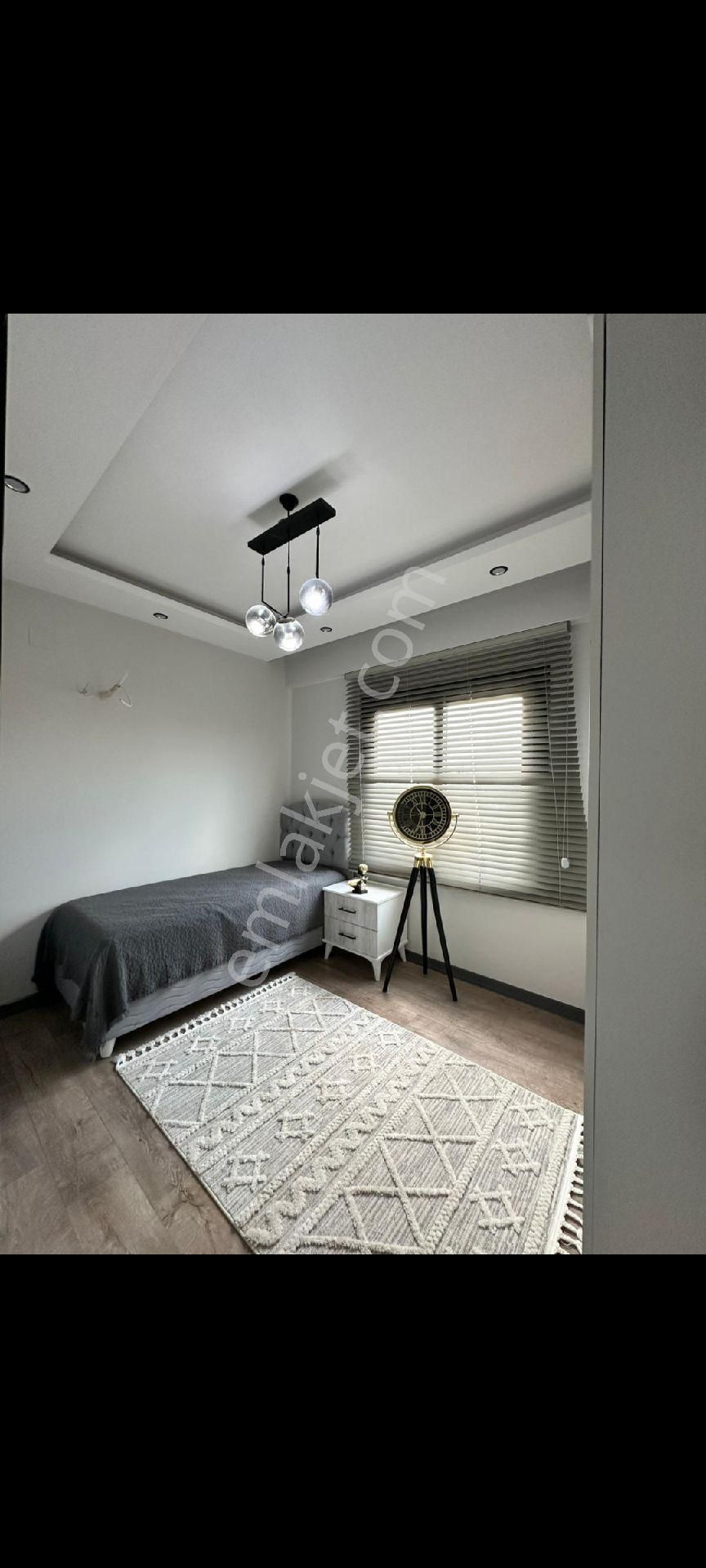 Çınarlıda Bulvar Üzeri Satılık Ultra Lüks Göl Manzaralı 2+1 Daire - Görsel 18