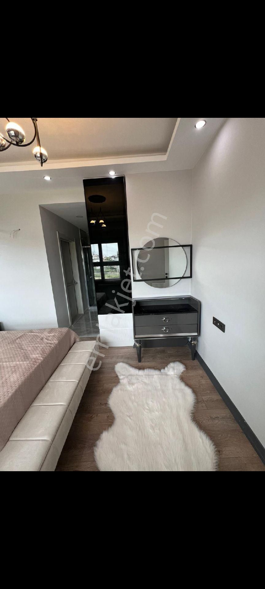 Çınarlıda Bulvar Üzeri Satılık Ultra Lüks Göl Manzaralı 2+1 Daire - Görsel 15