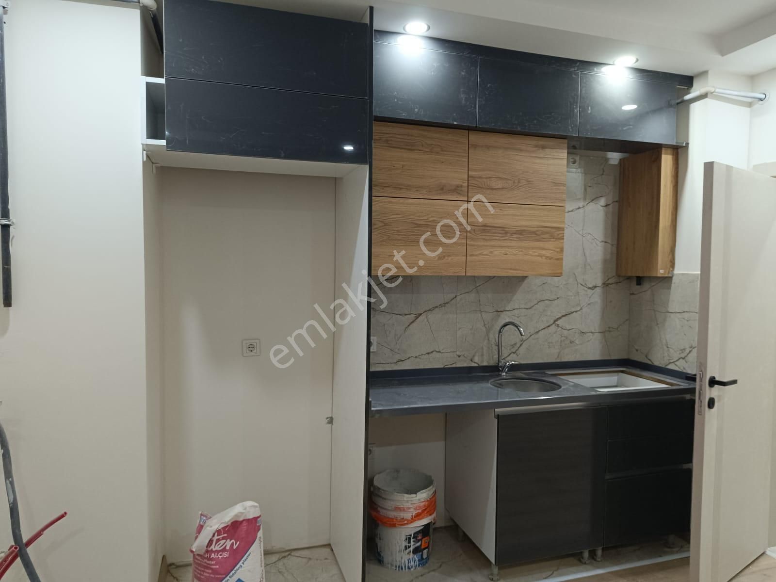 Avcılar Üniversite Mahallesi Yeni Binada Tabandan Isıtma Satılık 1+1 Yüksek Giriş Daire - Görsel 11