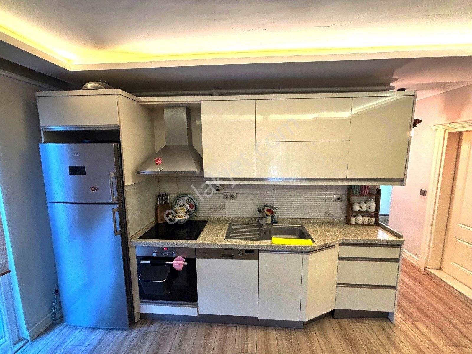 🛑🛑aktif'ten Akçay'da Satılık Yüzme Havuzlu, Otoparklı Eşyalı 2+1 Daire - Görsel 7