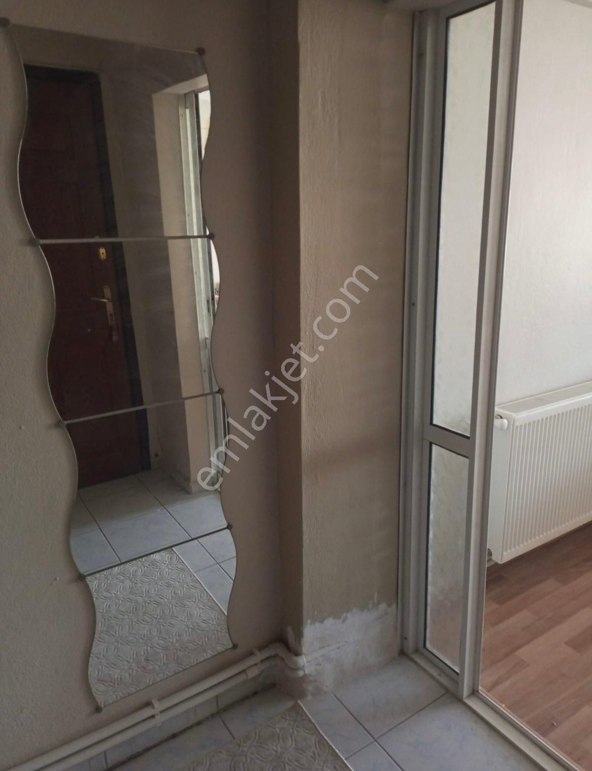 Üçkuyular Demokrasi Üniversitesi Çevresi Eşyalı Kiralık Daire - Görsel 21