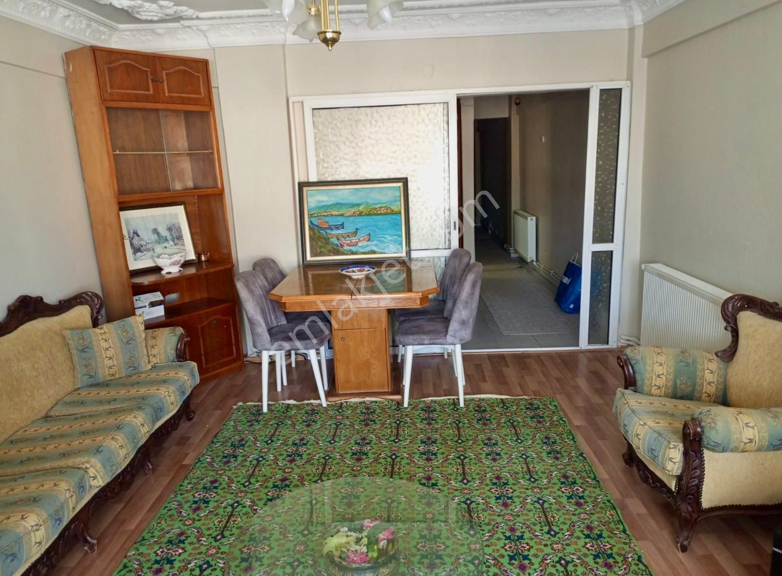 Üçkuyular Demokrasi Üniversitesi Çevresi Eşyalı Kiralık Daire - Görsel 20