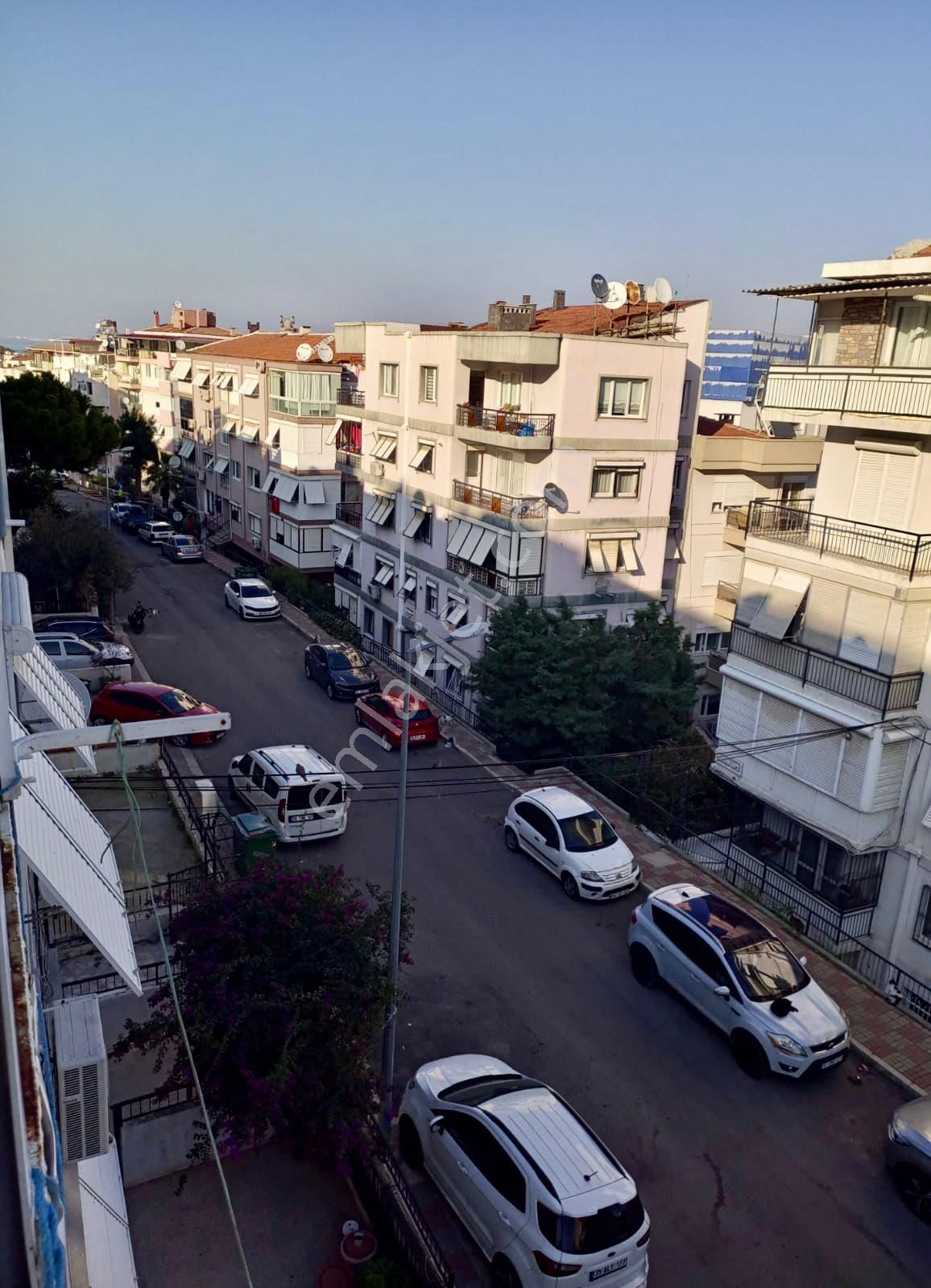 Üçkuyular Demokrasi Üniversitesi Çevresi Eşyalı Kiralık Daire - Görsel 11