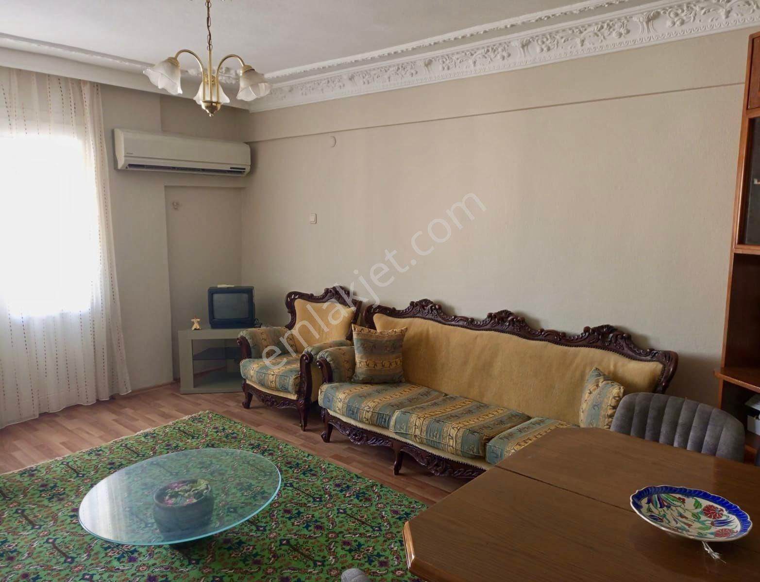 Üçkuyular Demokrasi Üniversitesi Çevresi Eşyalı Kiralık Daire - Görsel 17