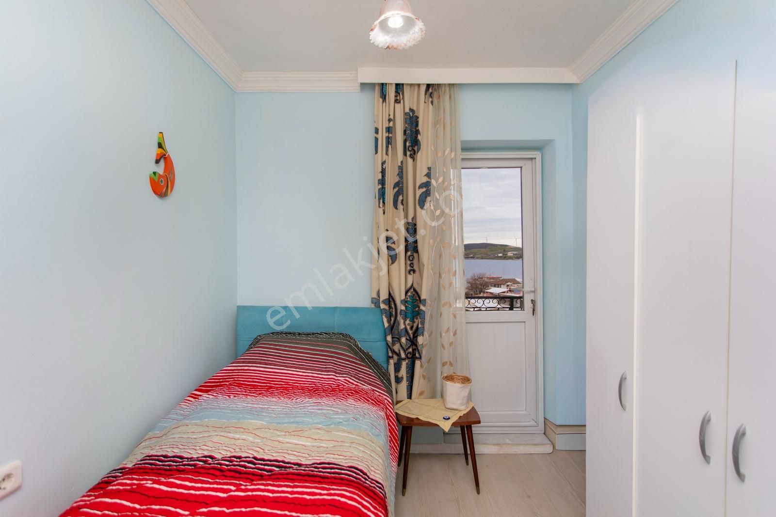 Yenifoça Cumhuriyet Mah. Satılık 4+1 Tripleks Villa - Görsel 27