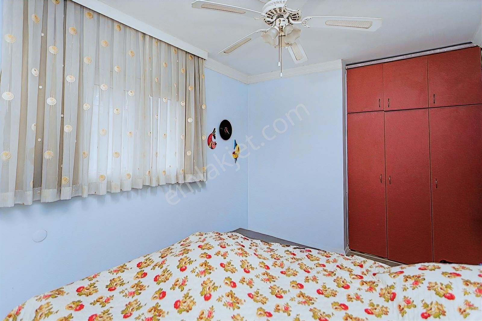 Yenifoça Cumhuriyet Mah. Satılık 4+1 Tripleks Villa - Görsel 28