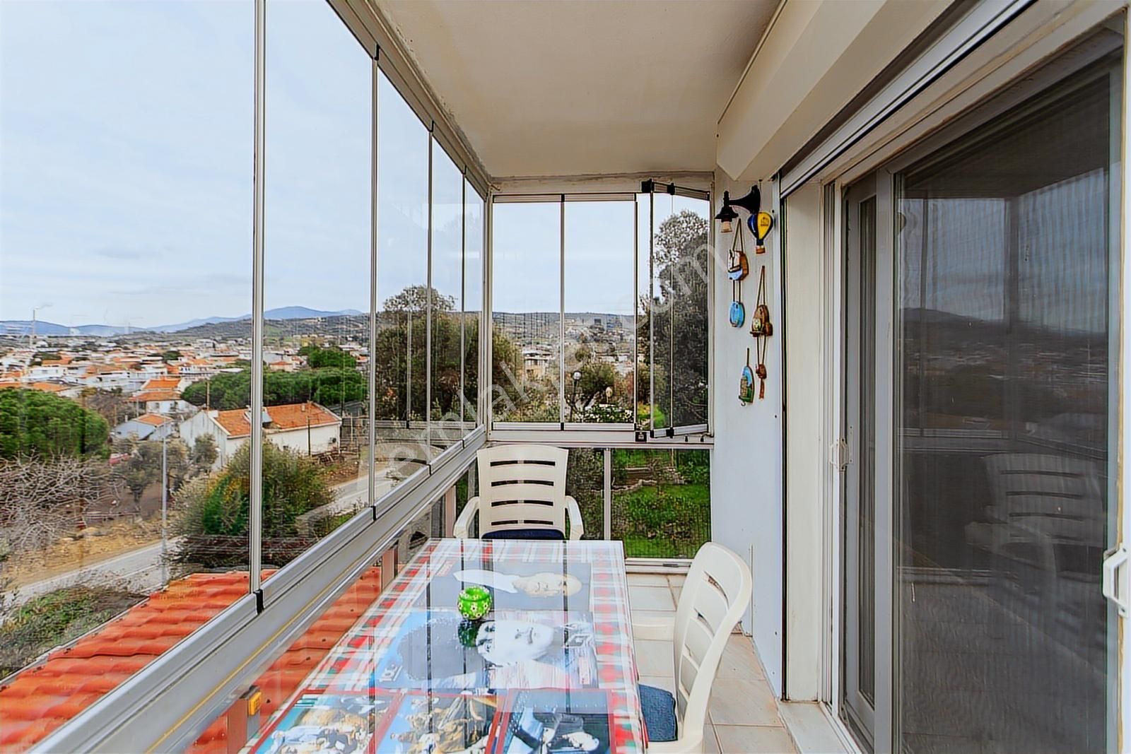 Yenifoça Cumhuriyet Mah. Satılık 4+1 Tripleks Villa - Görsel 25