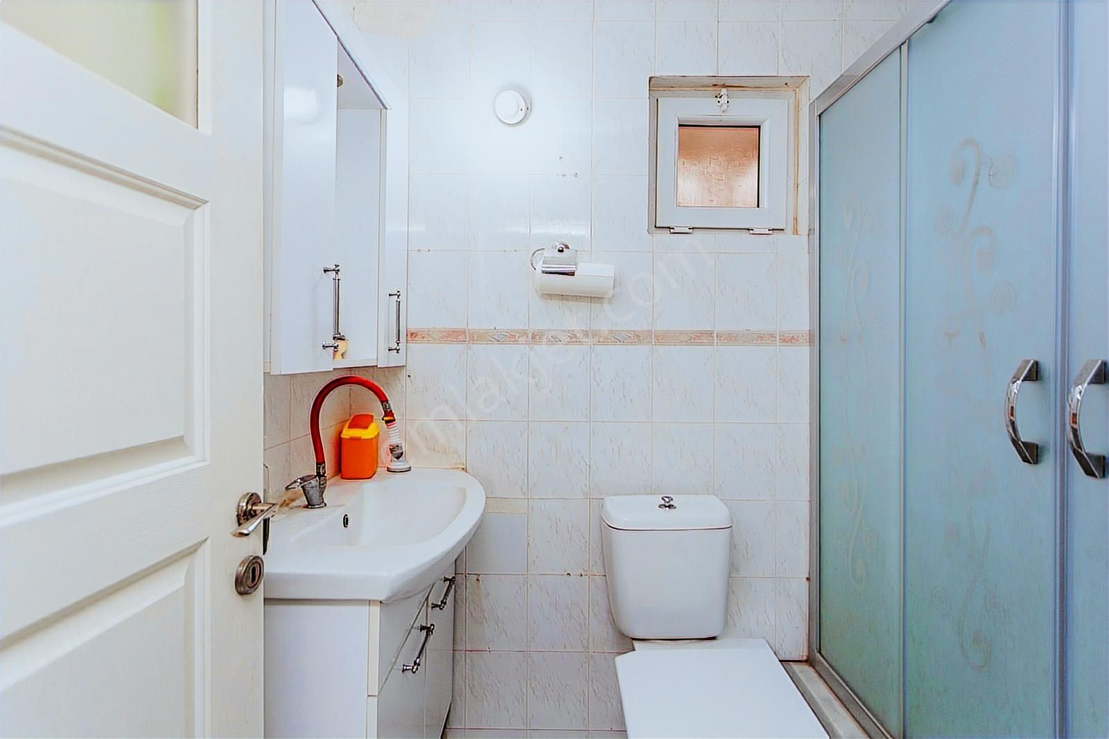 Yenifoça Cumhuriyet Mah. Satılık 4+1 Tripleks Villa - Görsel 10