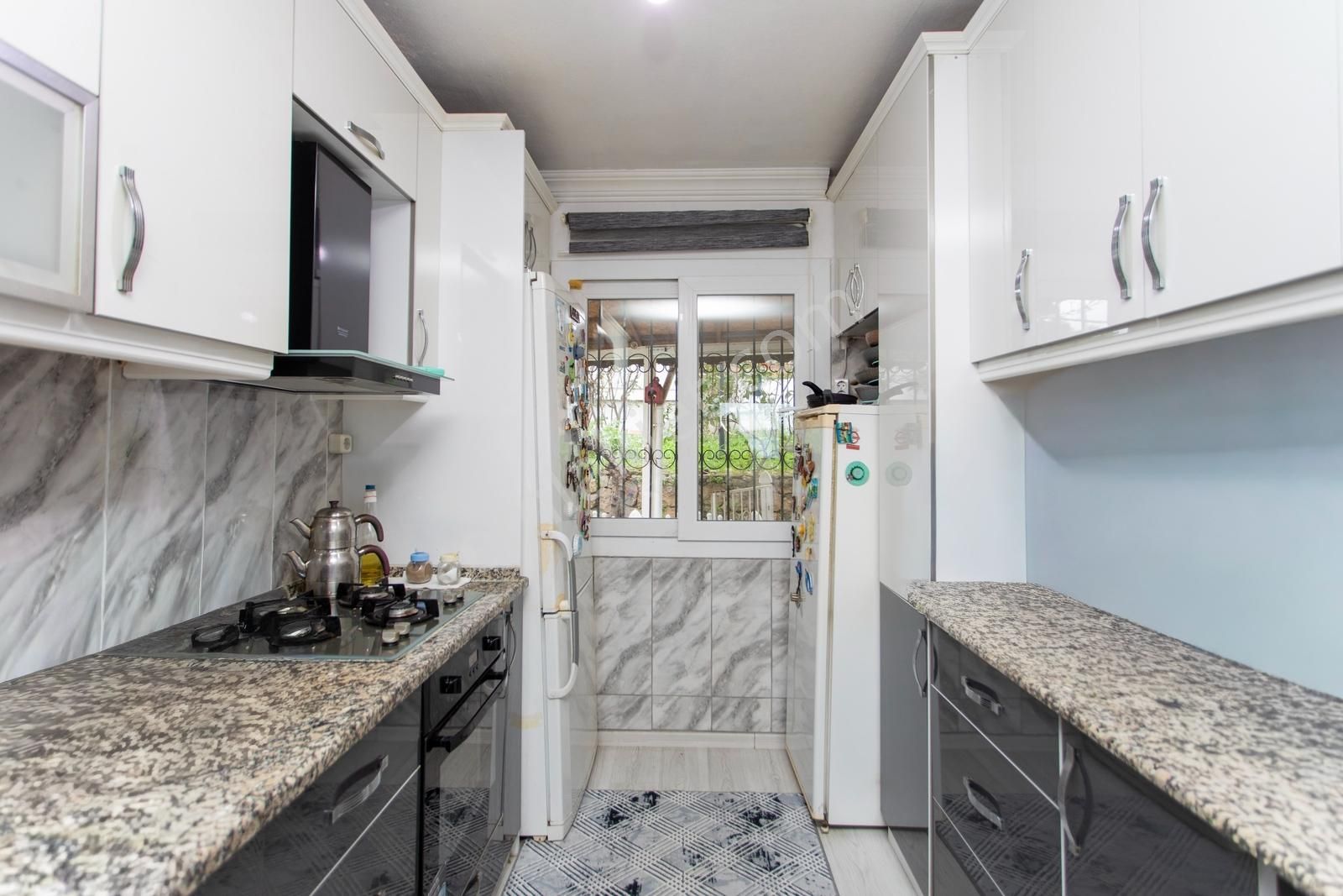 Yenifoça Cumhuriyet Mah. Satılık 4+1 Tripleks Villa - Görsel 8