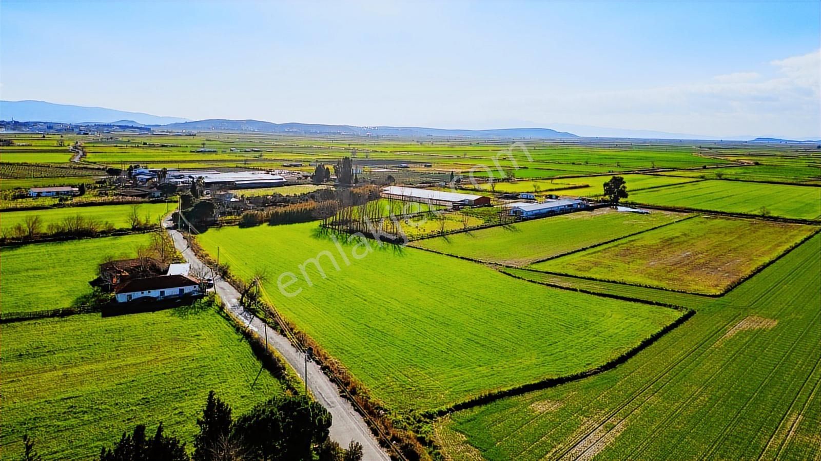 Foça Hacıveli Mah. Satılık Tarla - Görsel 15