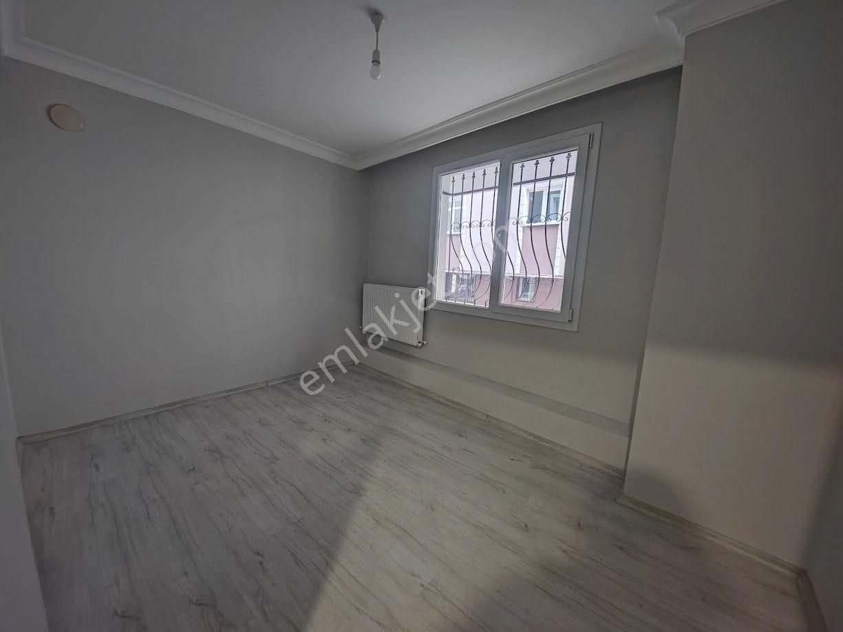 Yıldız Emlaktan Merkez Camii Yakını Kiralık Sıfır Yüksek Giriş - Görsel 6