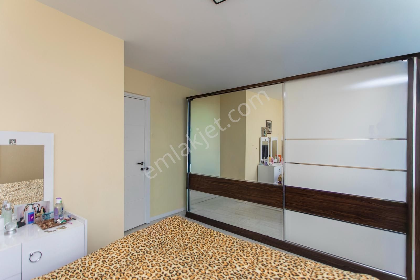 Yenifoça'da Full Deniz Manzaralı Satılık 3+1 Villa - Görsel 29