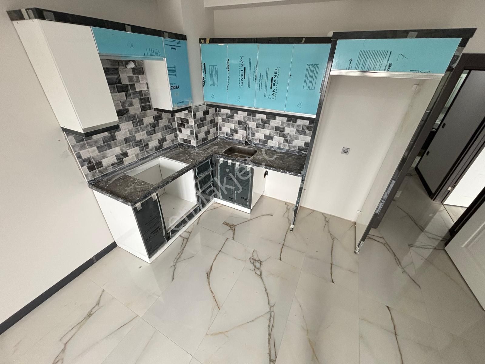 ▀▄mera Emlaktan Kadıköy Mh. Y.ısıtma 2+1 Ara Kat Sıfır Lüx Daire - Görsel 27