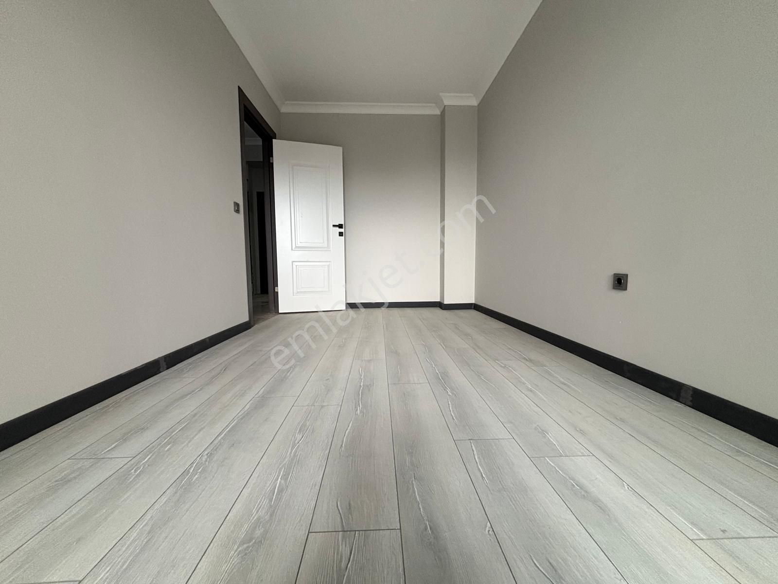 ▀▄mera Emlaktan Kadıköy Mh. Y.ısıtma 2+1 Ara Kat Sıfır Lüx Daire - Görsel 12