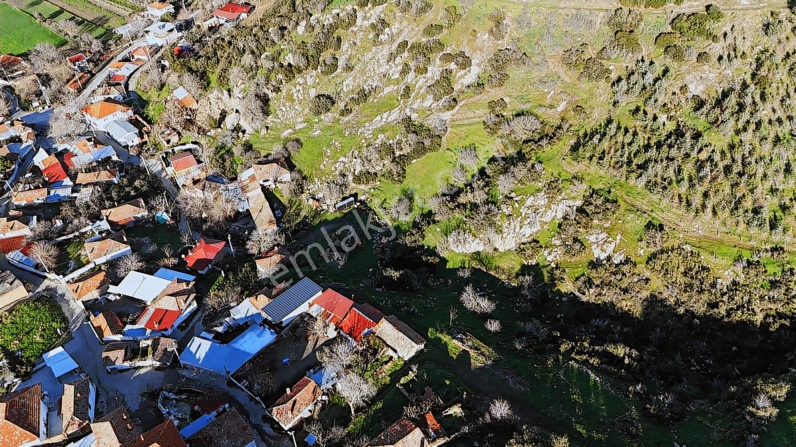 Bergama Sindel'de Satılık Tarla - Görsel 26