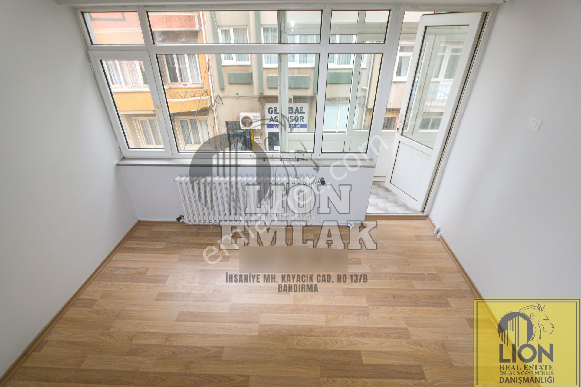 🟨⬛lıon Emlak'tan Bandırma 17 Eylül'de Merkezi Konumlu,balkonlu Satılık 2+1 Daire⬛🟨 - Görsel 5