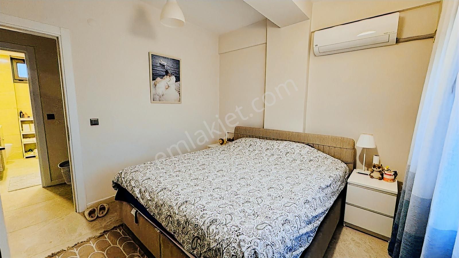 Foça Kazım Dirik Mah. Kiralık 3+1 Müstakil Villa - Görsel 13
