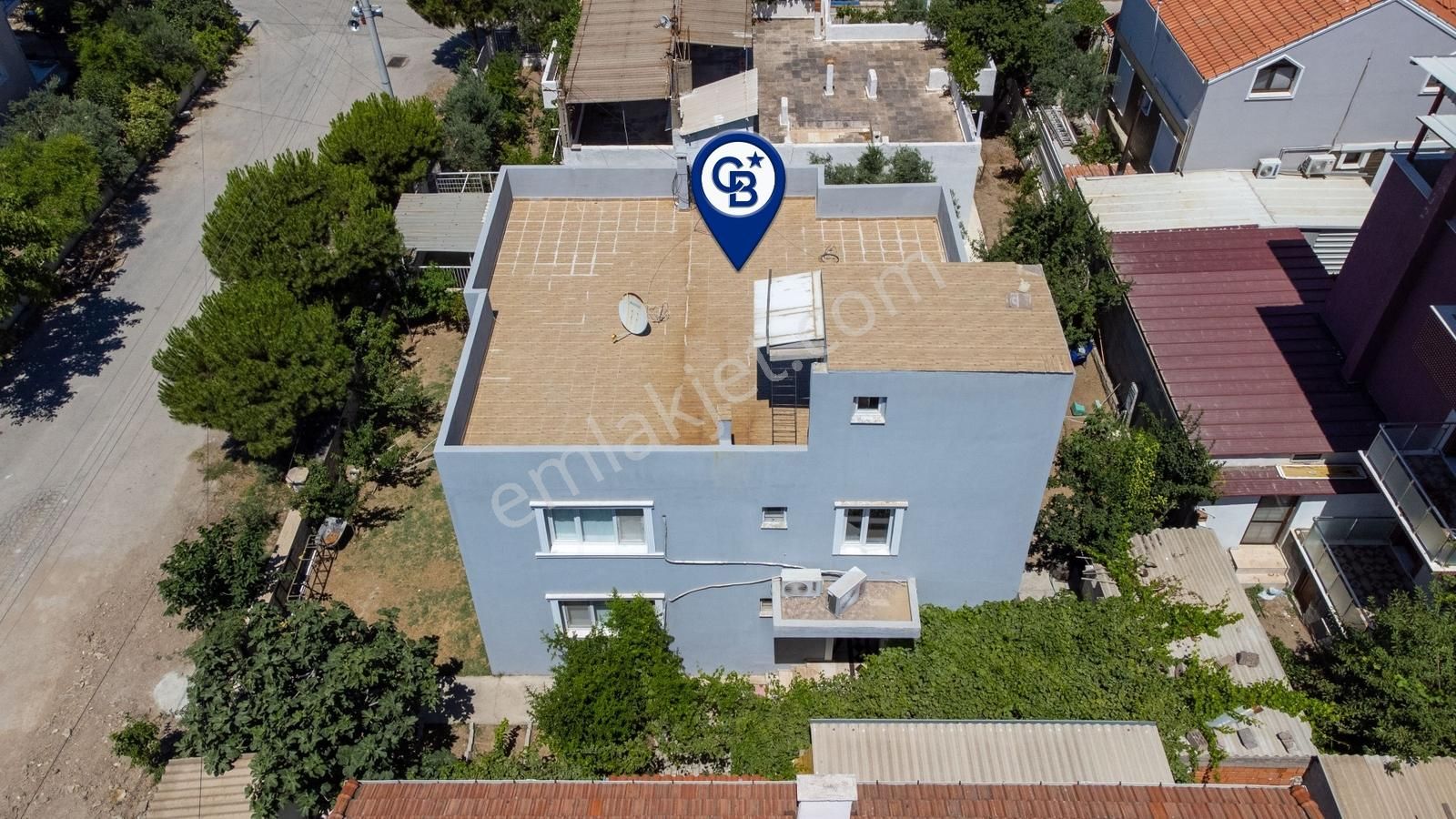 Foça Hacıveli Mah. Satılık Müstakil Bahçeli Bina - Görsel 33