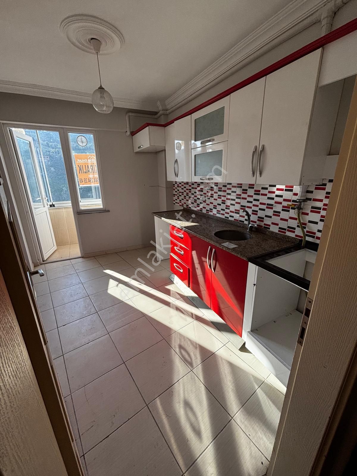 Deha Emlaktan Kiralık 3+1 Daire Akçaabat Dürbinar Mah - Görsel 13