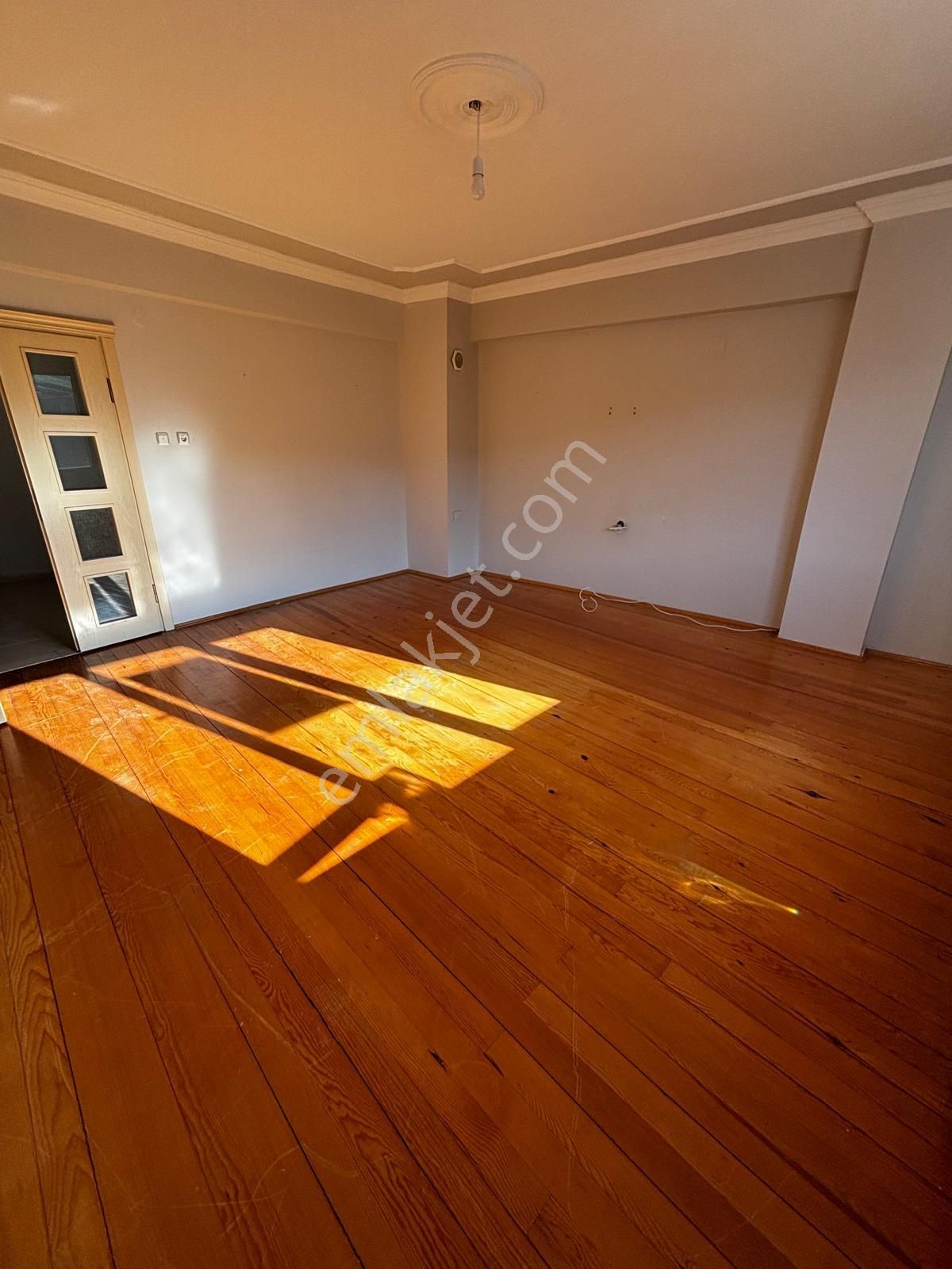 Deha Emlaktan Kiralık 3+1 Daire Akçaabat Dürbinar Mah - Görsel 5