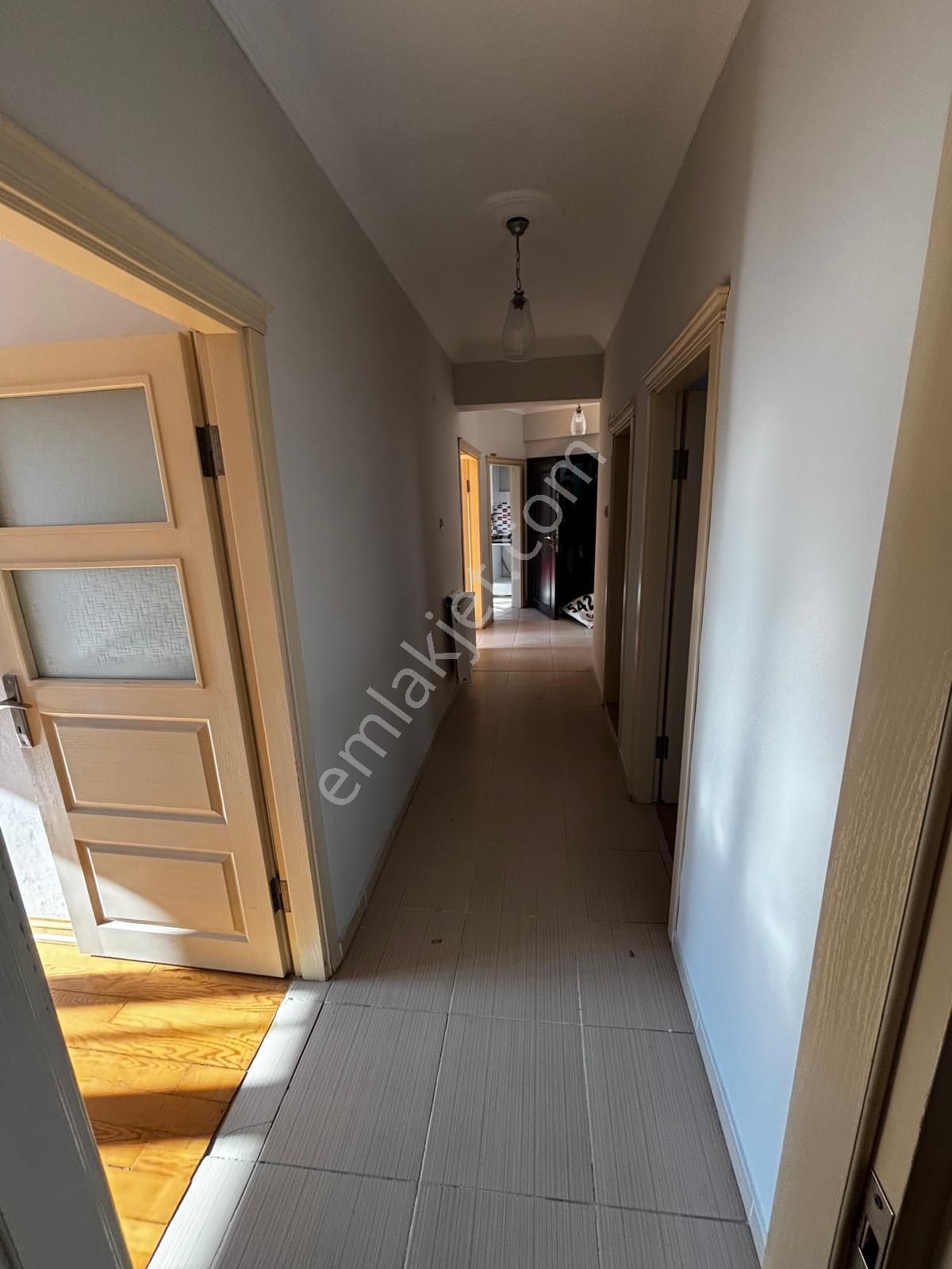 Deha Emlaktan Kiralık 3+1 Daire Akçaabat Dürbinar Mah - Görsel 18