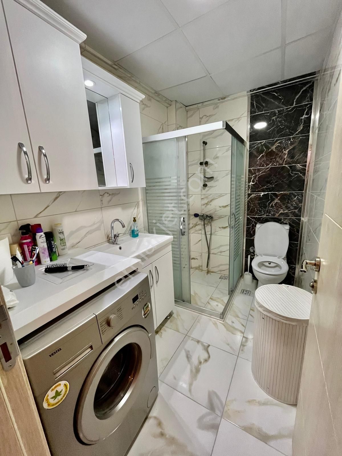 Foça Kazım Dirik Mah. Kiralık Eşyalı Teraslı Daire - Görsel 23