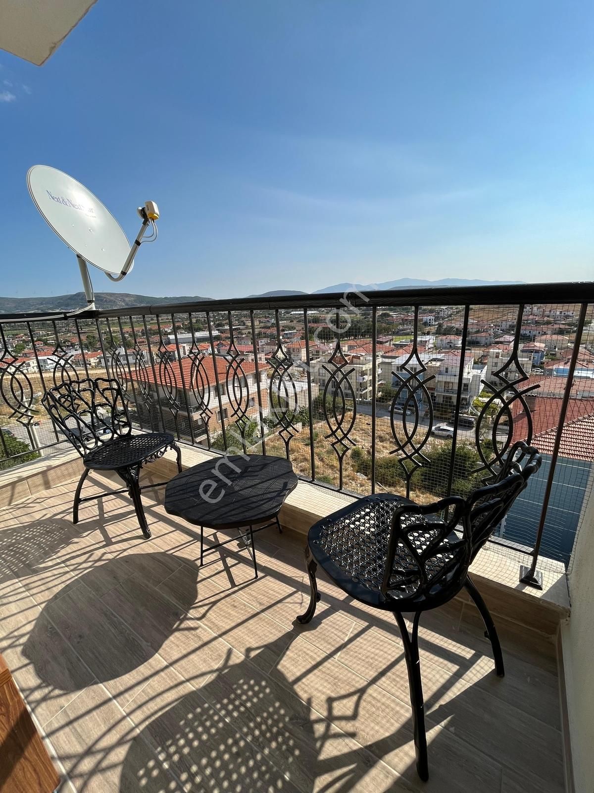 Foça Kazım Dirik Mah. Kiralık Eşyalı Teraslı Daire - Görsel 10