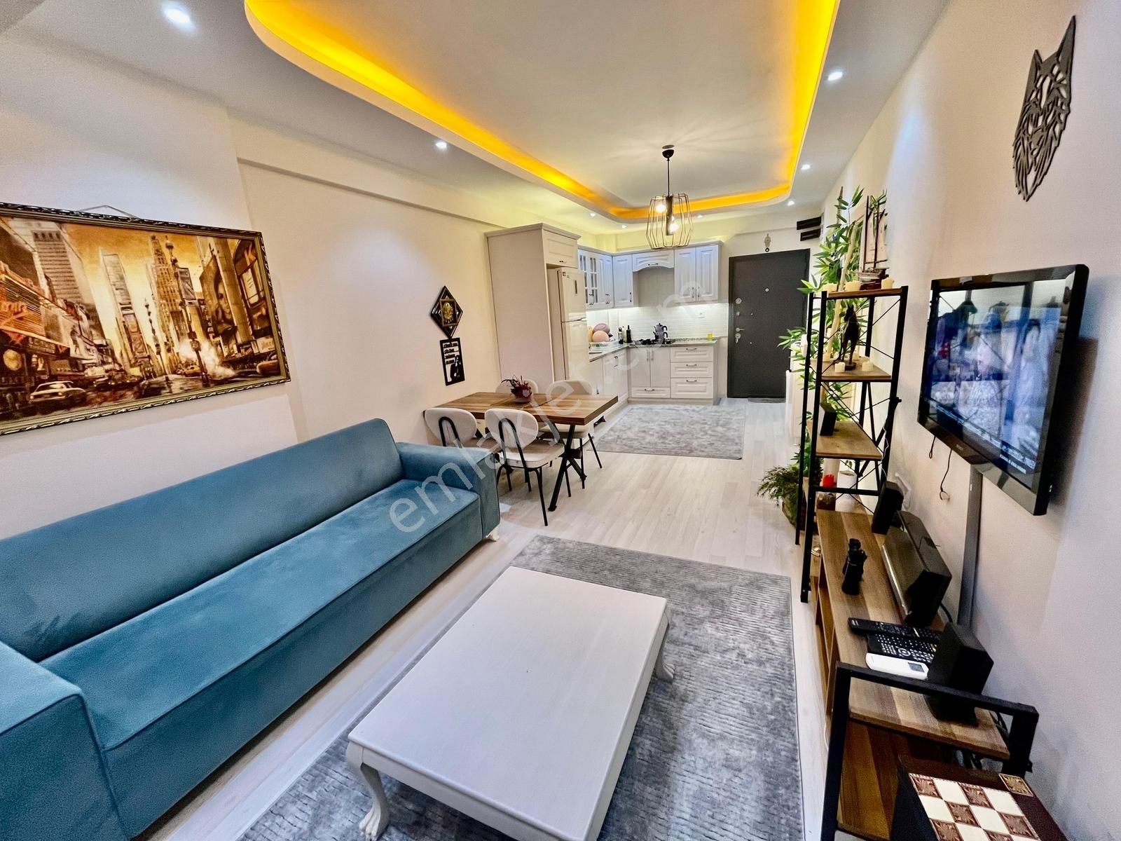 Foça Kazım Dirik Mah. Kiralık Eşyalı Teraslı Daire - Görsel 25