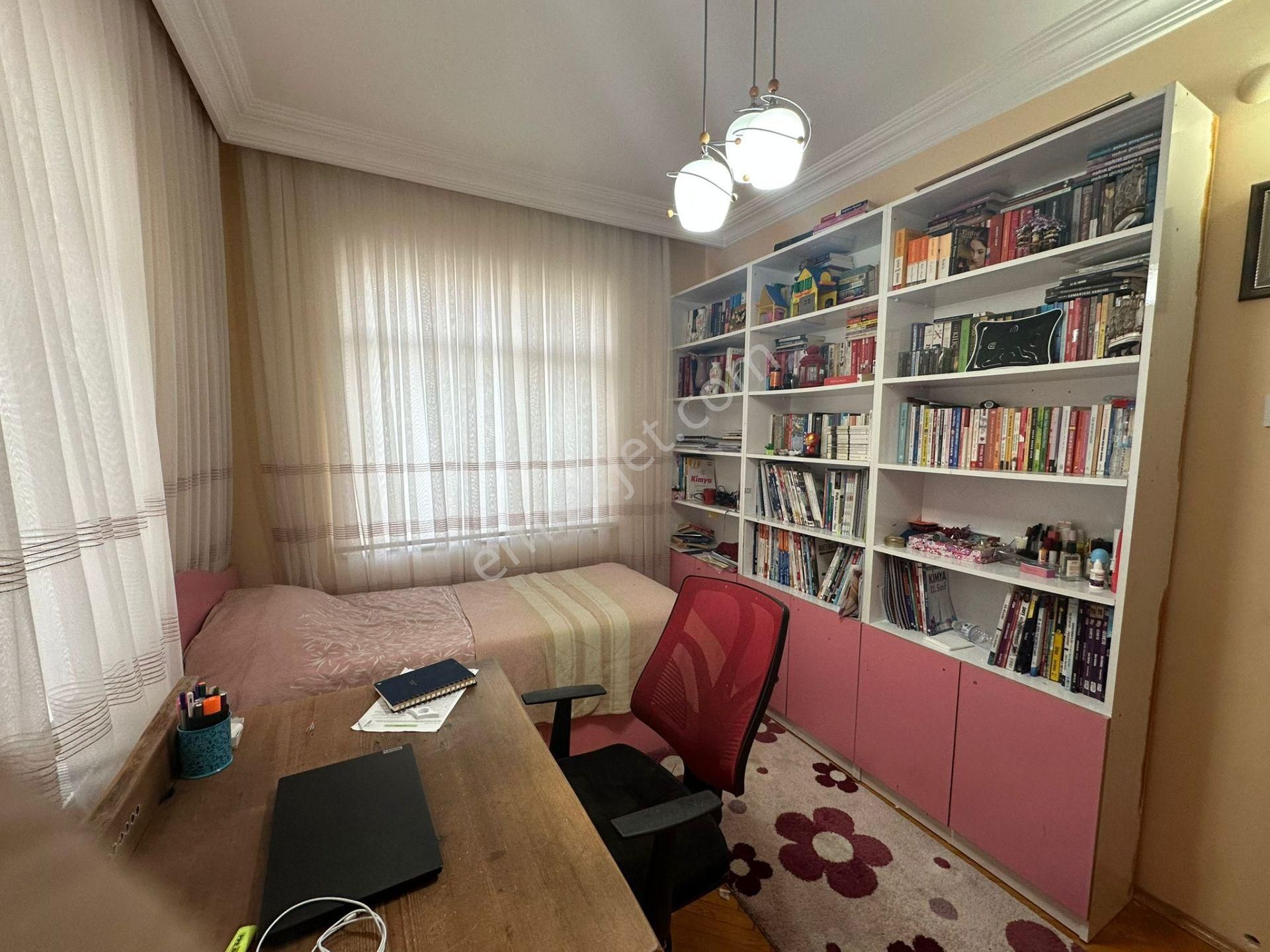 Aktel Gayrimenkulden Erenköyde Satılık Triplex - Görsel 14