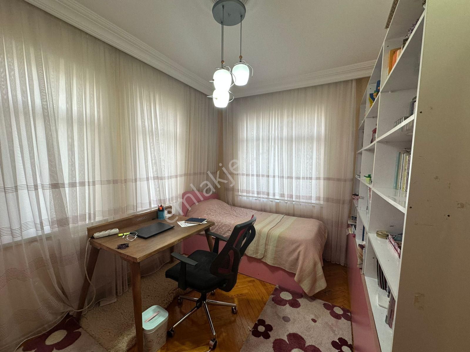 Aktel Gayrimenkulden Erenköyde Satılık Triplex - Görsel 13