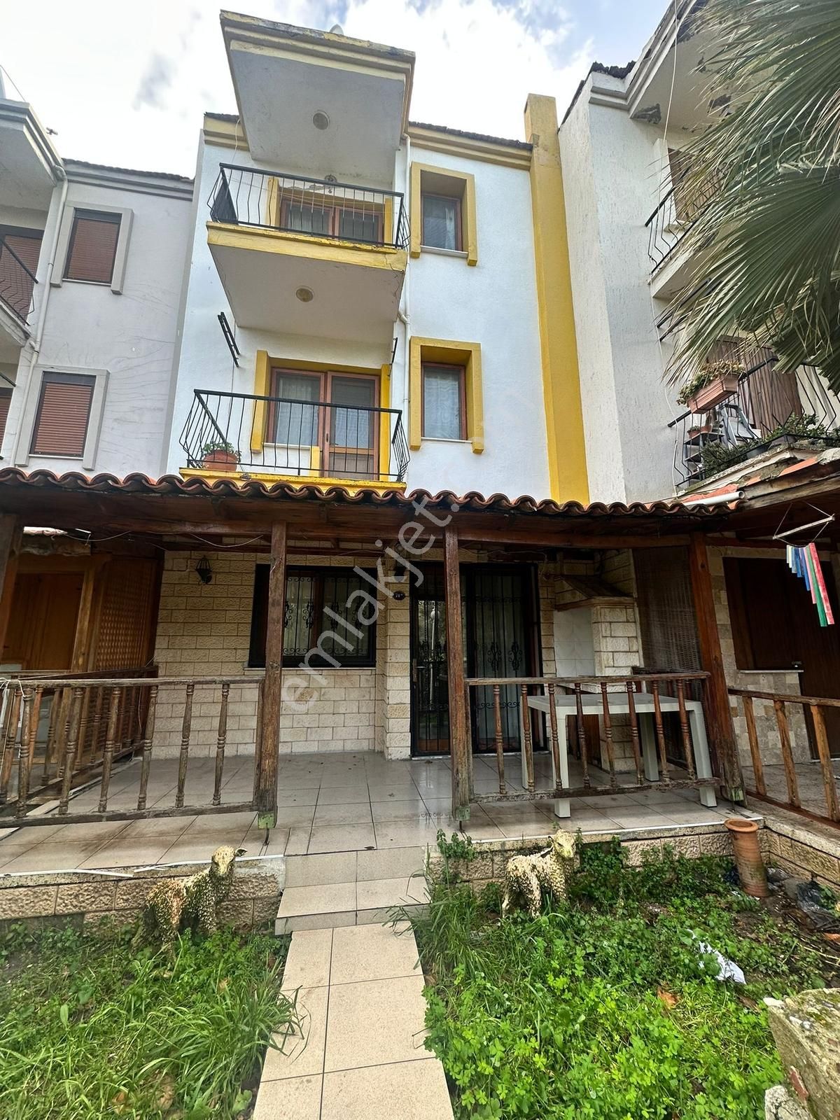 Eski Foça Atatürk Mahallesinde Kiralık 3+1 Tripleks - Görsel 28